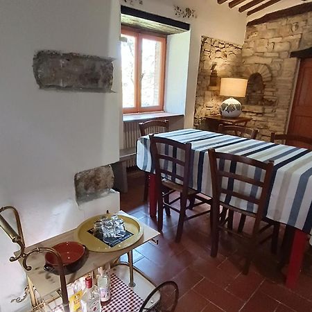 Pilgrim Rooms Губбио Экстерьер фото