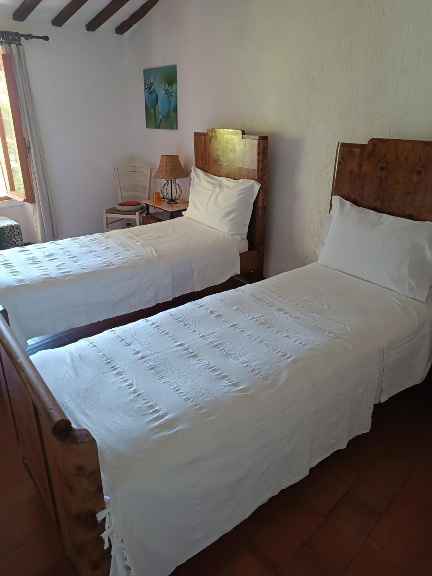 Pilgrim Rooms Губбио Номер фото